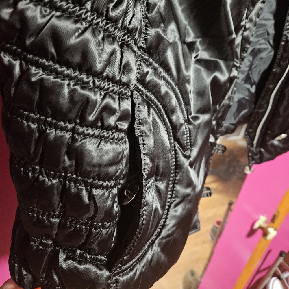 Outer Plus Size Vest - Picture 6 of 9
